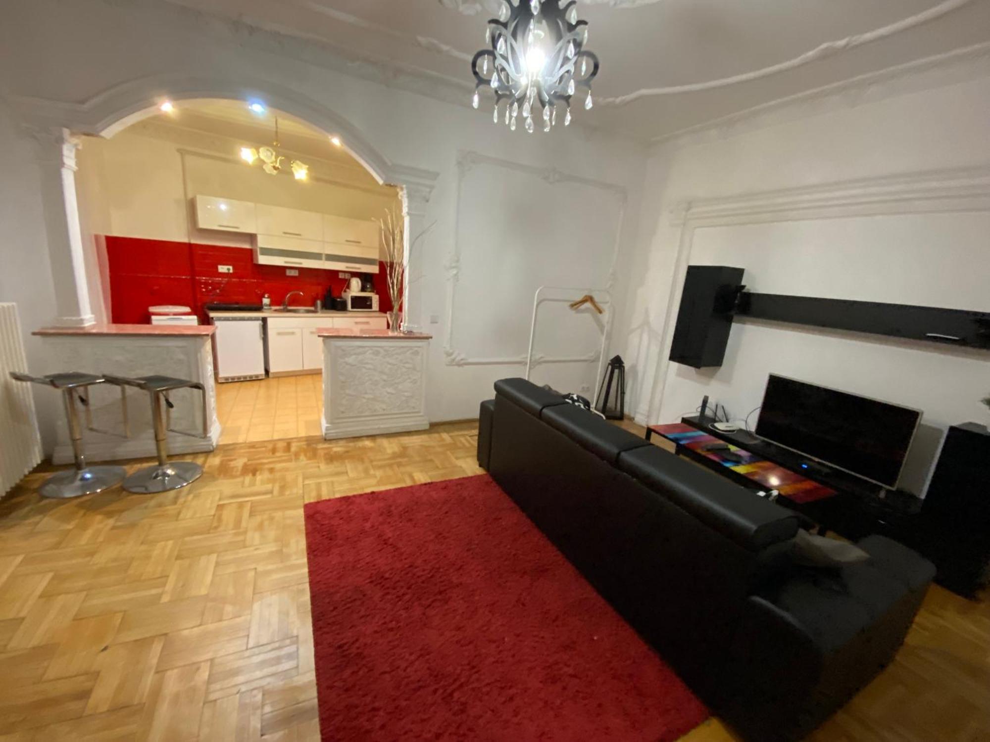 Apartment With Balcony And Ac Next To Danube Budapesta Exterior foto